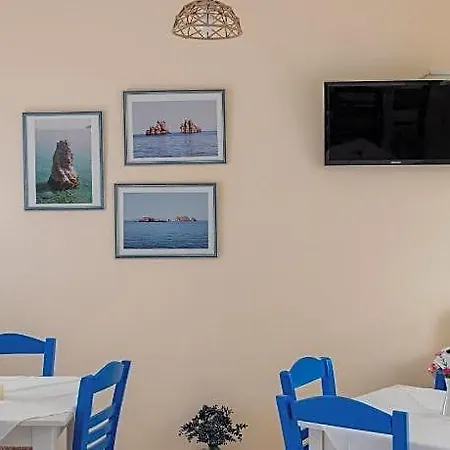 Hotel Marinos